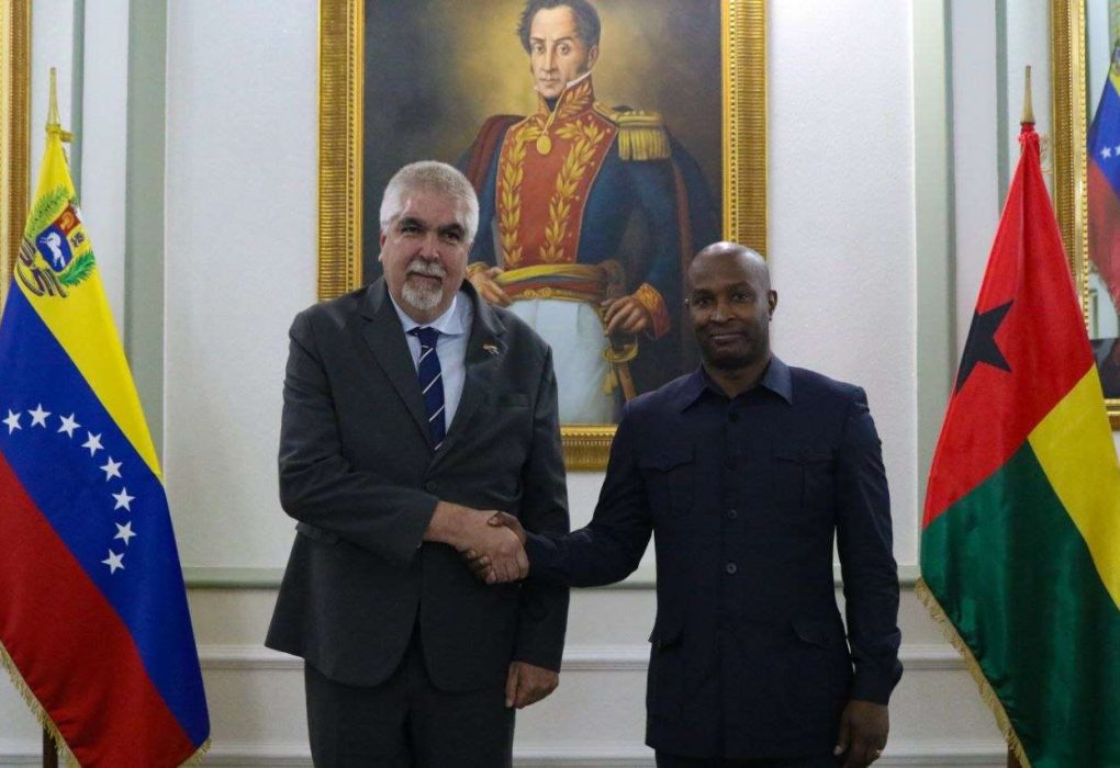 Canciller de Guinea-Bissau llega a Venezuela