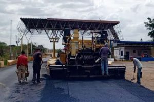 Continúa rehabilitación en la vía Tucupido-Zaraza