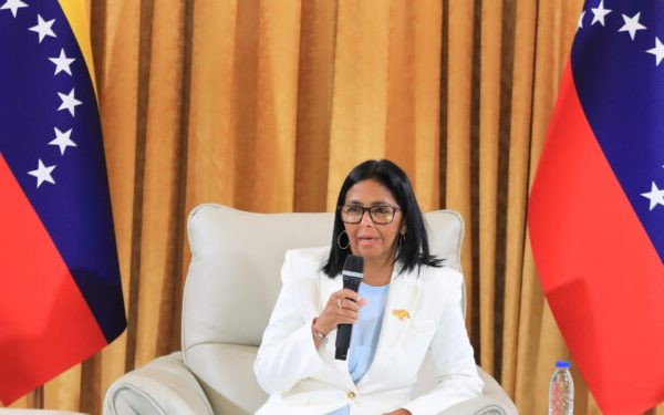 Delcy Rodríguez rechazó intento de agresión contra Donald Trump