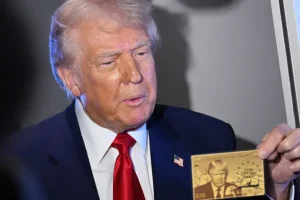 EEUU aprueba primera “tarjeta dorada” para migrantes millonarios