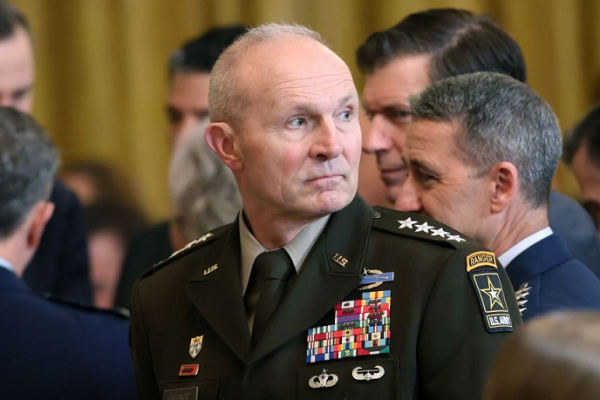 EEUU relevó al Jefe del Estado Mayor del Ejército en plena escalada militar con Irán
