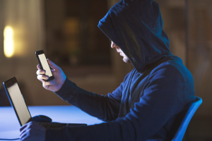 ESET revela tres señales para saber si su celular fue hackeado