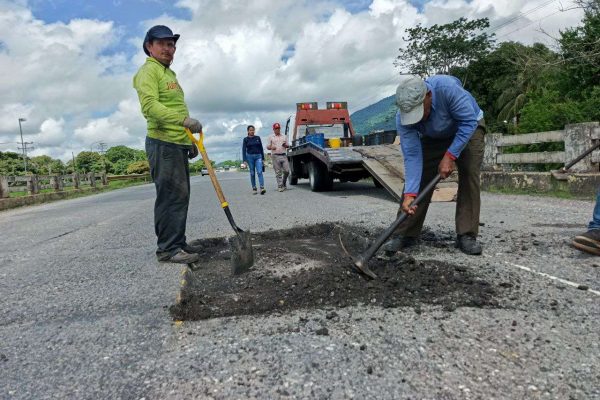 Ejecutan recuperación integral en 82 km de autopista Cimarrón Andresote