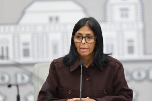 'El 1ro de mayo daremos otro paso y siempre con cautela'