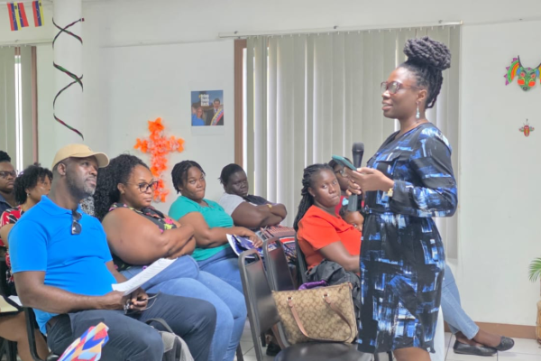 Embajada en San Vicente abre nuevo ciclo de enseñanza del español