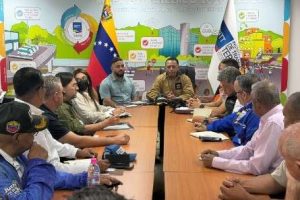 Establecen acuerdos estratégicos para el transporte de carga