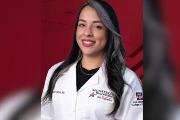 ICE detiene a médica venezolana y a su hija de 5 años tras bloqueo de trámites migratorios