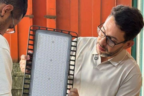 Llegan 4.500 luminarias de alta tecnología para Los Teques