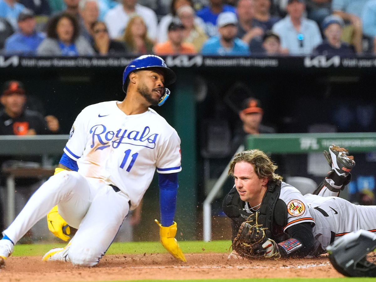 Maikel García anota carrera de oro para el triunfo de los Reales