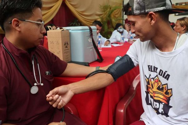 Mega jornada social llega a la parroquia Filas de Mariche