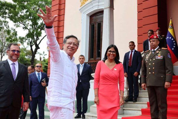 Petro: Colombia y Venezuela proyectan la unión regional como potencia mundial