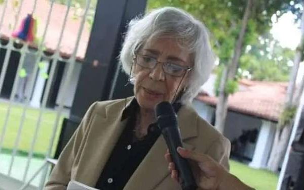 Presidenta (E) lamentó el fallecimiento de Gloria Martín