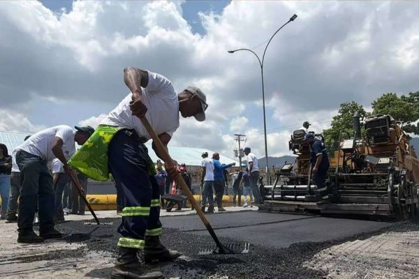Rehabilitarán la carretera La Yaguara-El Junquito