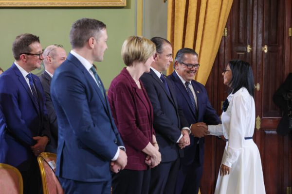 Subsecretario de la Oficina de Hidrocarburos de EE.UU. visita Caracas por agenda energética