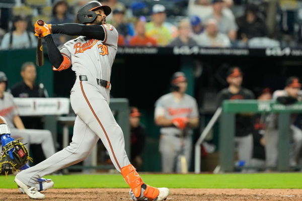 Taveras consigue Gran Slam y Baltimore remonta con dramatismo