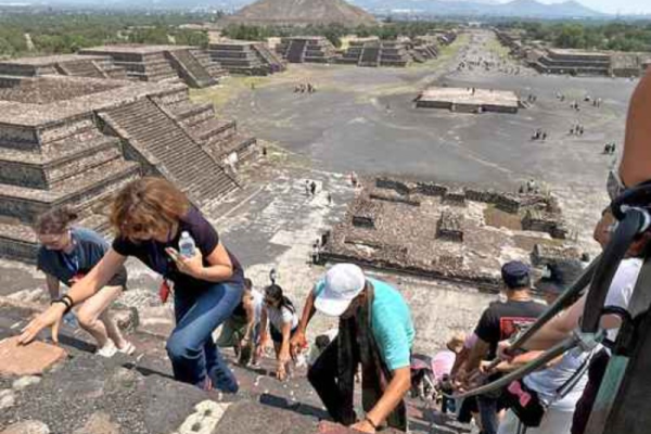 Tras tiroteo reabren zona arqueológica de Teotihuacán en México