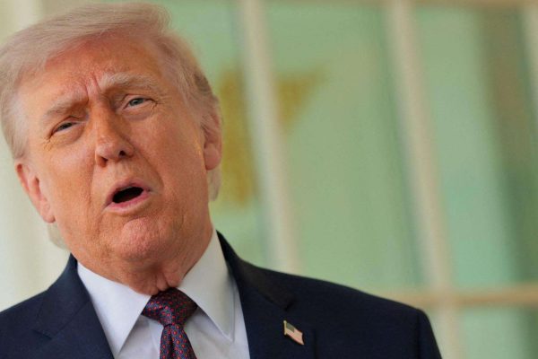 Trump asegura que Irán "aceptó todo" para alcanzar la tregua