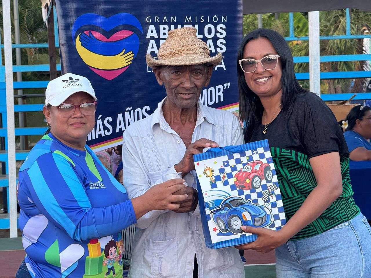 Adulto mayor de Monagas celebran aniversario de la Misión de la Patria