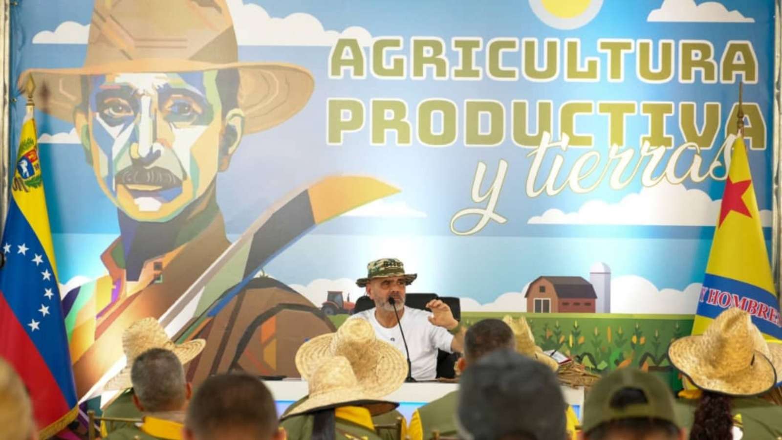 Anuncian plan para fortalecer a la Unión Nacional Campesina