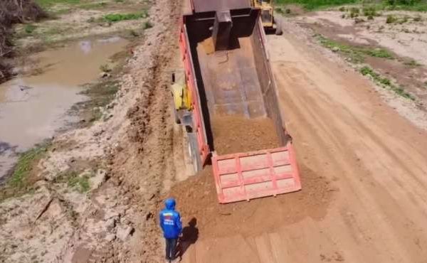 Avanza construcción del dique de contención Apurito-La Guanota