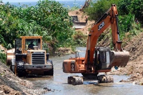 Avanzan obras de mitigación en la quebrada Catuche ante las lluvias en Caracas