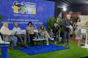 Cavenit participó en la IV Expoferia Nacional 2026 con exitoso ciclo de conversatorios