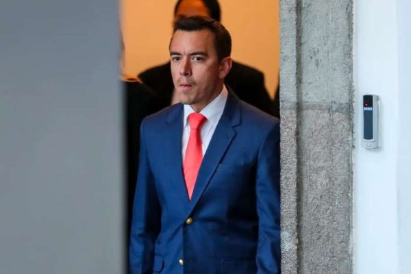 Colombia anuncia levantamiento de sanciones a Ecuador y denuncia injerencia de Noboa en elecciones