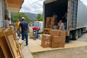 Dotan de insumos a hospitales en los 18 municipios de Aragua