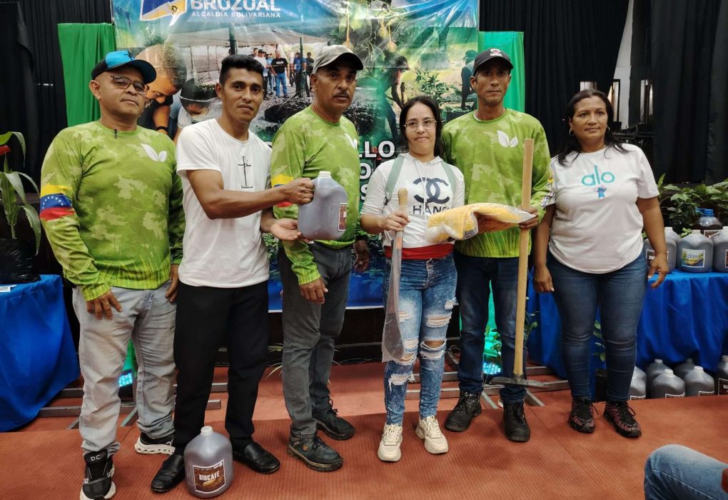 Entregan dotación técnica a 32 productores de Bruzual en Yaracuy