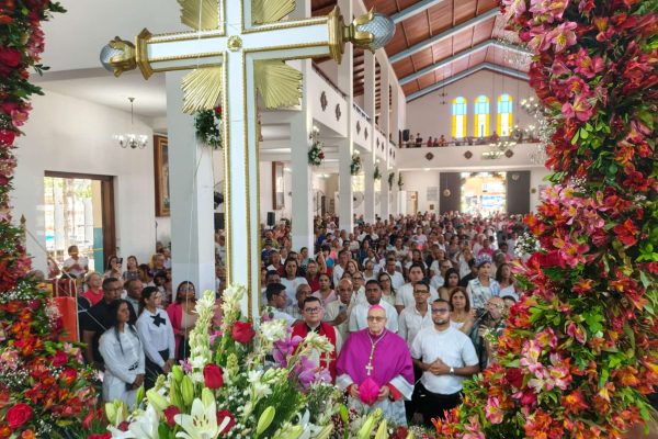 Guatire celebró sus fiestas en honor a la Santa Cruz de Pacairigua