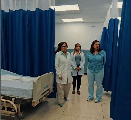 Inspeccionan obras de rehabilitación integral en el Hospital Luis Razetti