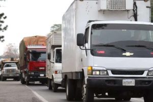 Intt restringe circulación de carga pesada del 1 al 4 de mayo