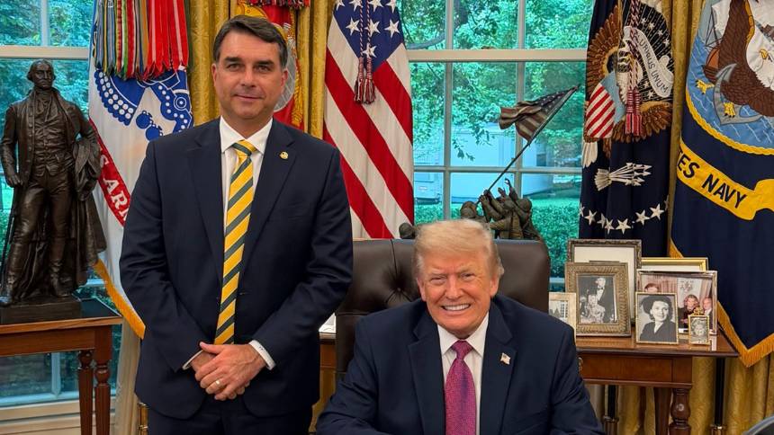 La promesa del hijo de Bolsonaro a Donald Trump si gana la presidencia de Brasil