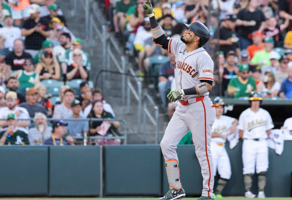 Luis Arráez conectó su primer jonrón del año