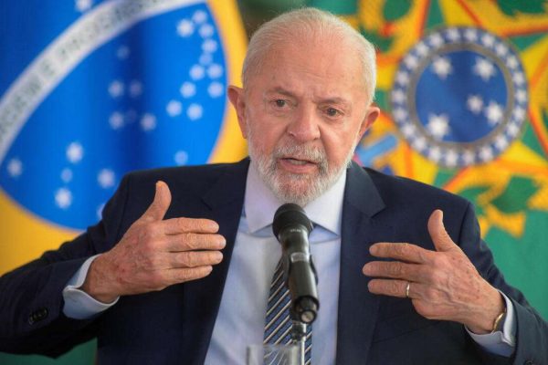 Lula rechaza que EEUU nombre como terroristas a bandas criminales de Brasil