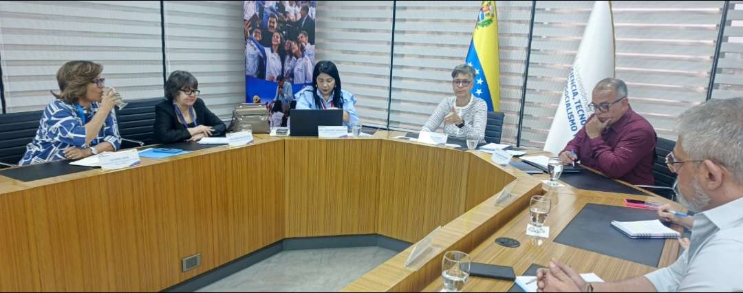 Motor Farmacéutico procura acelerar proceso de sustitución de importaciones