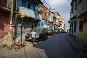 Mujer denunció a su vecino por agresiones verbales