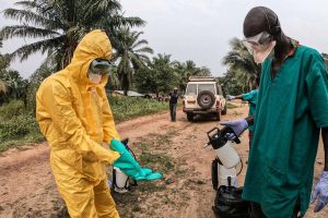 OMS advierte que brote de ébola supera la capacidad de respuesta sanitaria