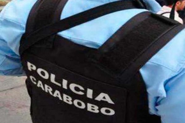 Preso por hurto de computadoras de carros