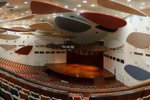Recuperan sistema de climatización del Aula Magna de la UCV