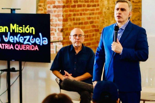 Tarek William Saab invita a coloquio sobre arquitectura popular de la Gran Misión Viva Venezuela