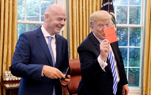 Donald Trump y Gianni Infantino