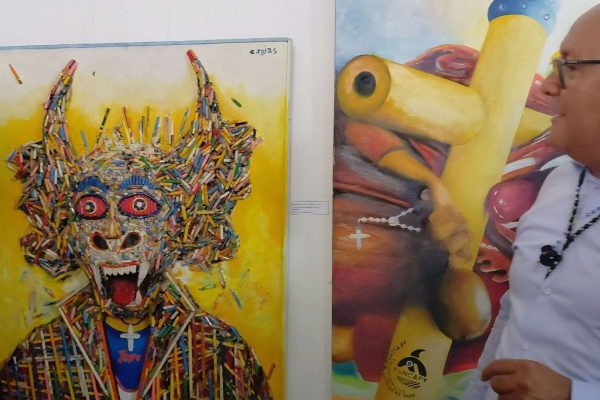 Artesanos y artistas muestran su creatividad en la Diablada de Yare
