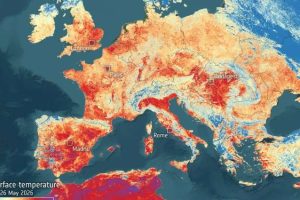 Así se ve desde el espacio la excepcional cúpula de calor que azota a Europa