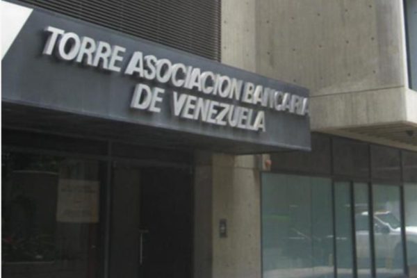 Pronostican aumento de Cartera de crédito venezolana.