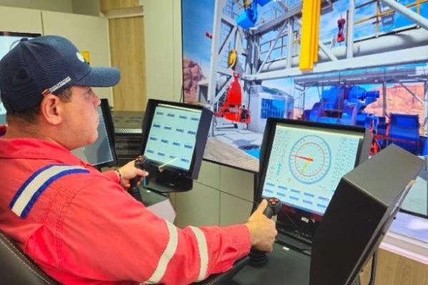 Centro Simón Bolívar impulsa desarrollo de hidrocarburos