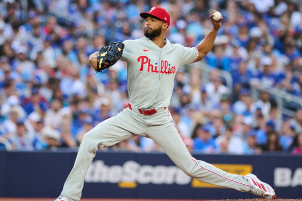 Cristopher Sánchez abanica a diez y guía triunfo de Phillies