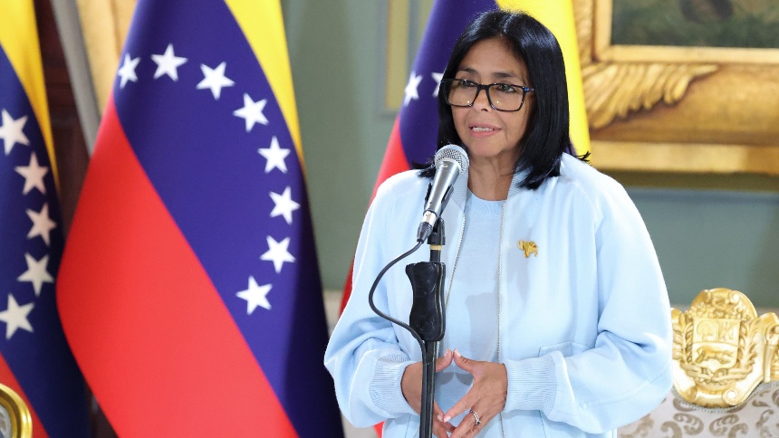 Delcy Rodríguez habla sobre el futuro de la 'economía comunal y el emprendimiento'