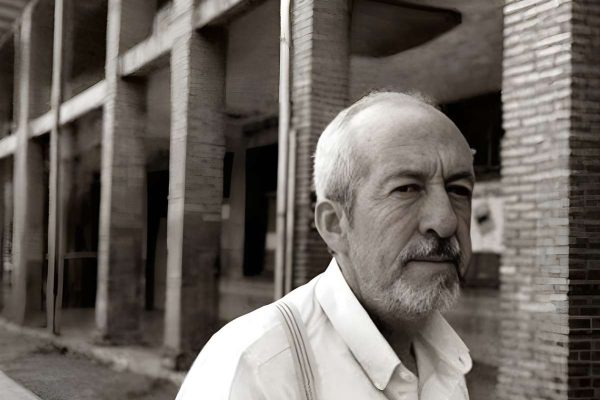 Falleció Antonio Mora, genio que combinó humor y sabiduría