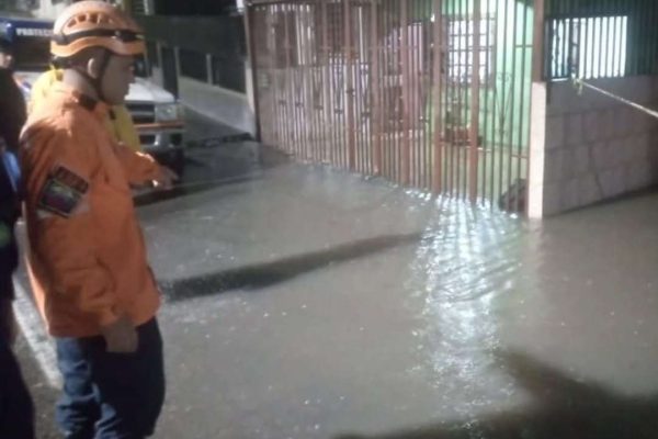 Inundaciones y deslizamientos por fuertes lluvias en el Táchira
